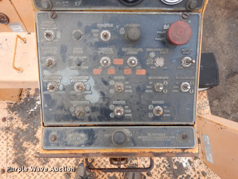 image for item HU9822 1996 Blaw Knox PF-410  paver