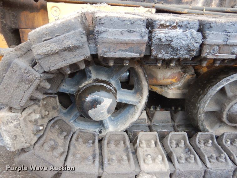 image for item HU9822 1996 Blaw Knox PF-410  paver