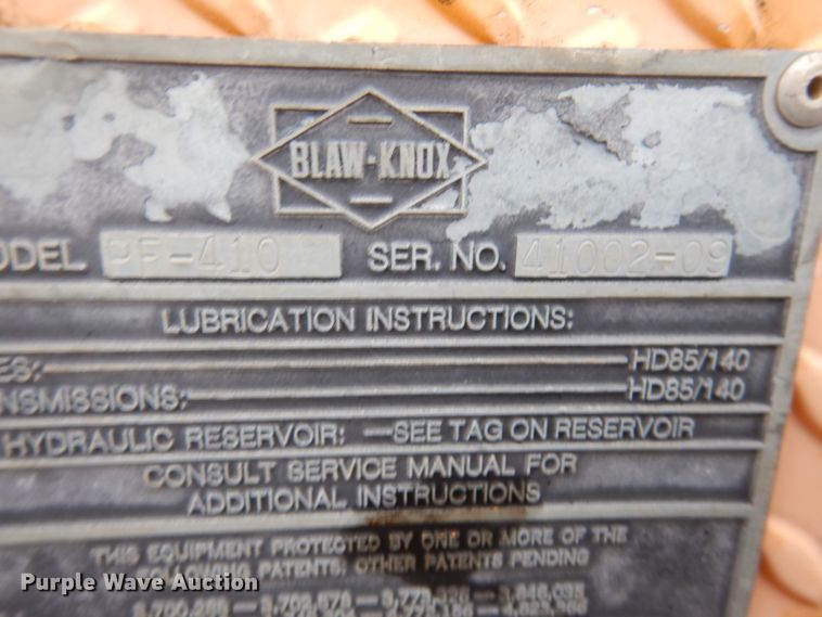 image for item HU9822 1996 Blaw Knox PF-410  paver