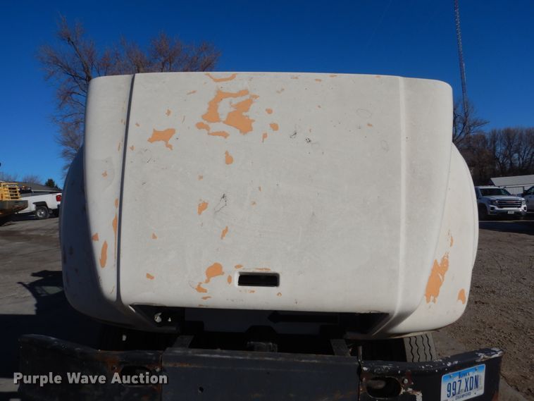 image for item HU9830 1994 International 4900  dump truck