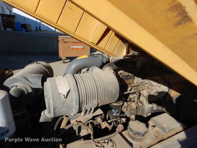 image for item HU9831 Atlas Copco XAS185JD7TTTBV  air compressor