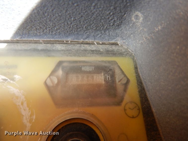 image for item HU9832 Atlas Copco XAS185JD  air compressor