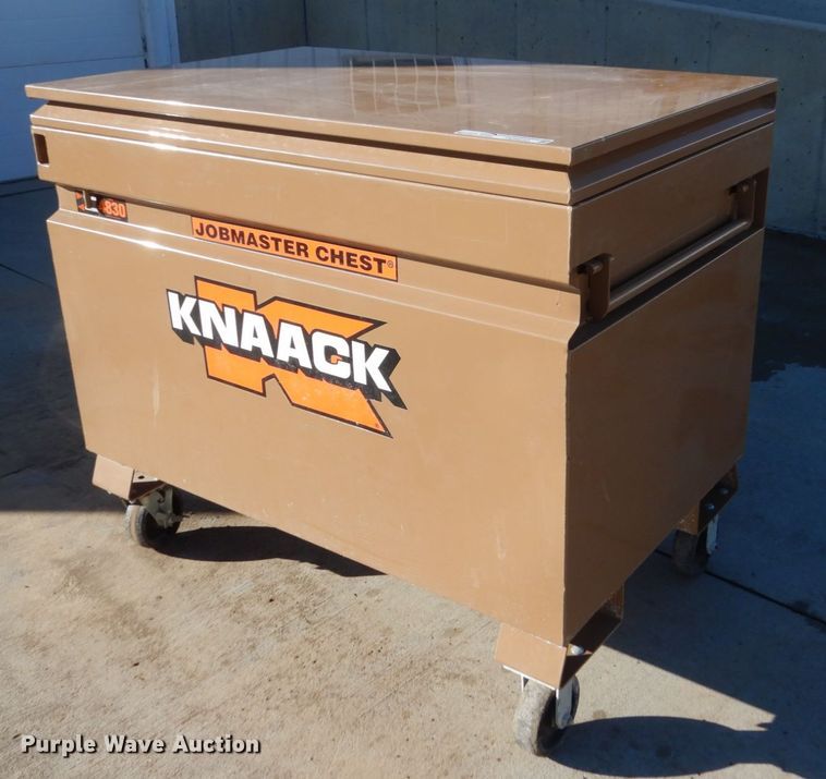 image for item HU9833 Knaack 4830 toolbox