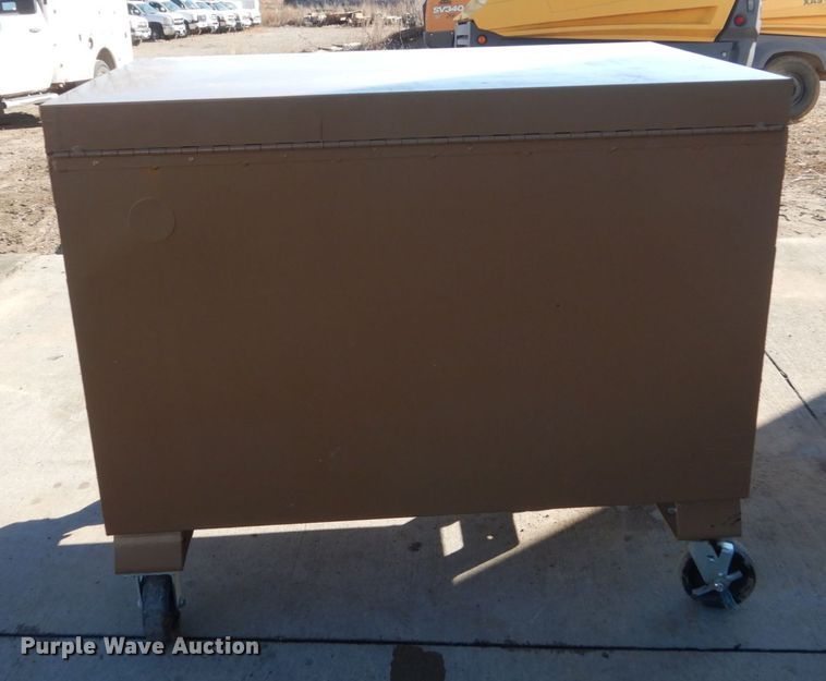 image for item HU9833 Knaack 4830 toolbox