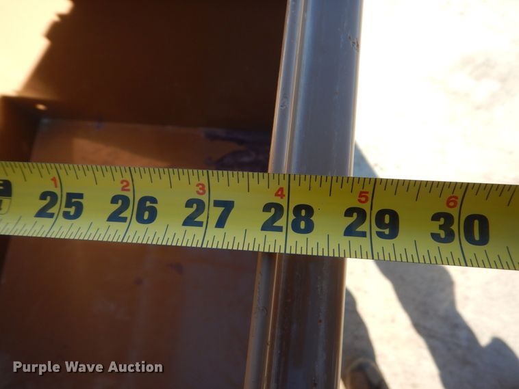 image for item HU9833 Knaack 4830 toolbox