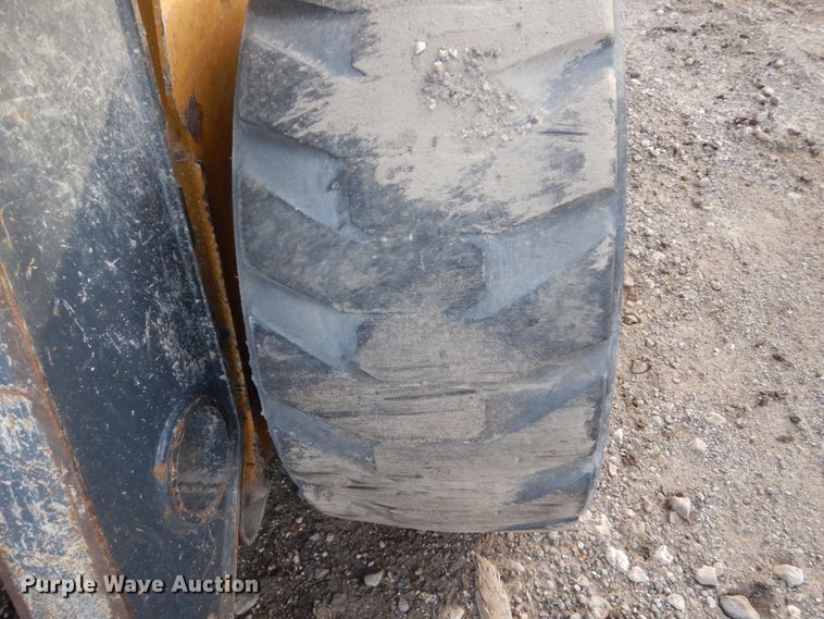 image for item HU9856 2012 John Deere 326D  skid steer loader