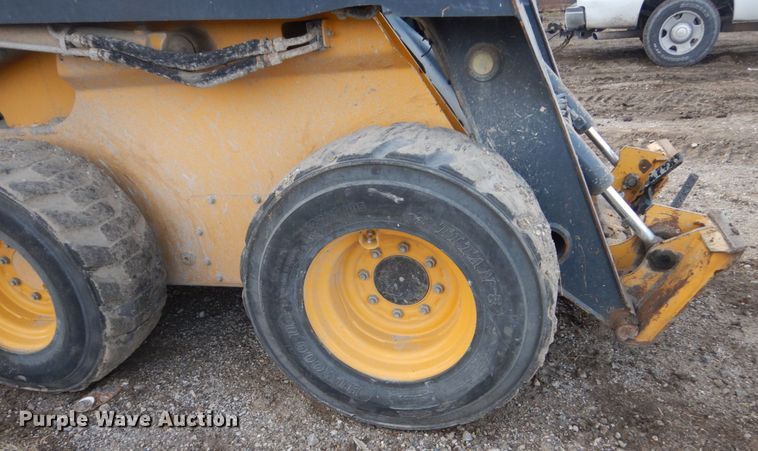 image for item HU9856 2012 John Deere 326D  skid steer loader
