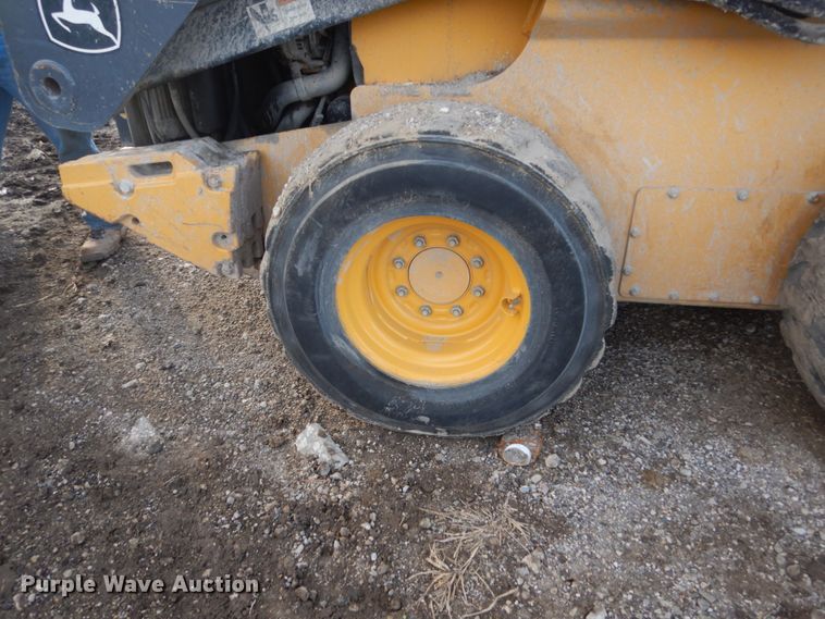 image for item HU9856 2012 John Deere 326D  skid steer loader