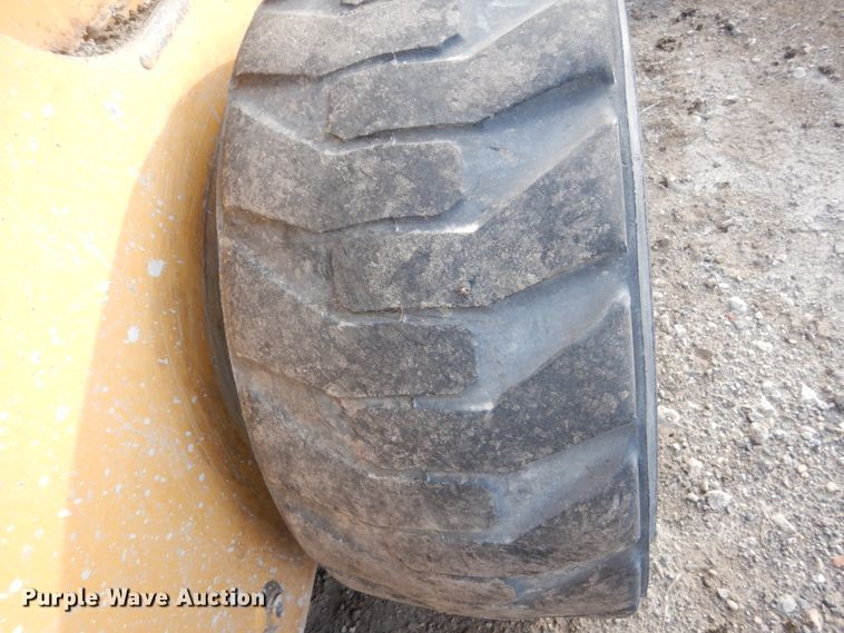 image for item HU9856 2012 John Deere 326D  skid steer loader