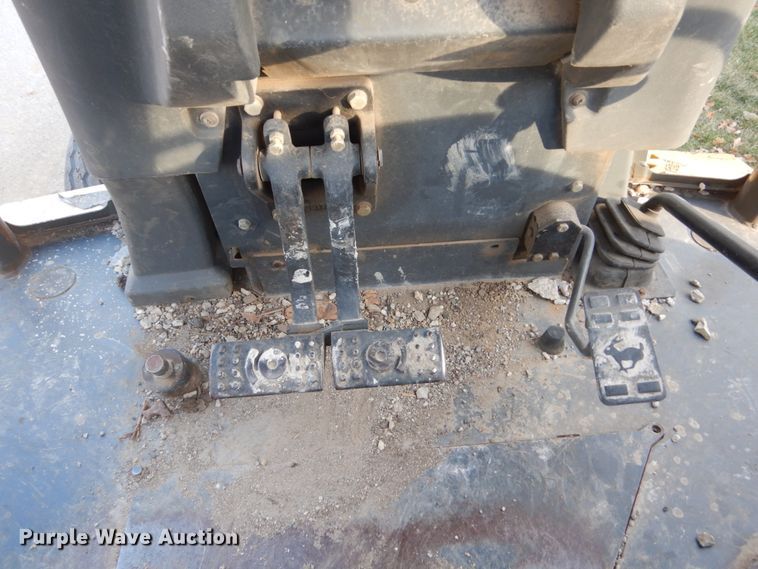 image for item HU9857 2006 John Deere 310G  backhoe