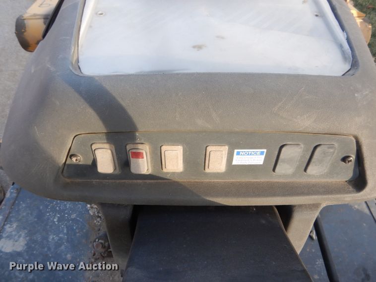 image for item HU9857 2006 John Deere 310G  backhoe