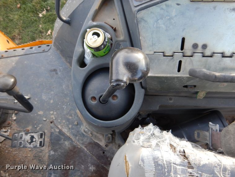 image for item HU9857 2006 John Deere 310G  backhoe