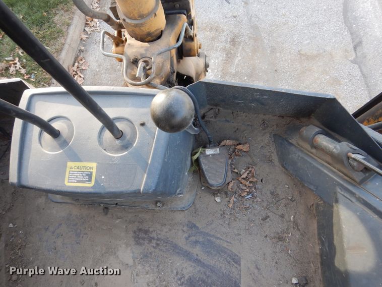 image for item HU9857 2006 John Deere 310G  backhoe