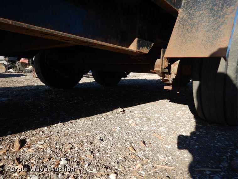 image for item HU9863 2006 Lane LT2020 tilt equipment trailer