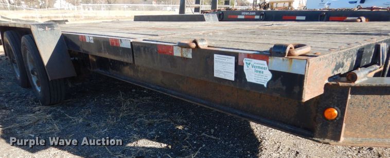 image for item HU9863 2006 Lane LT2020 tilt equipment trailer