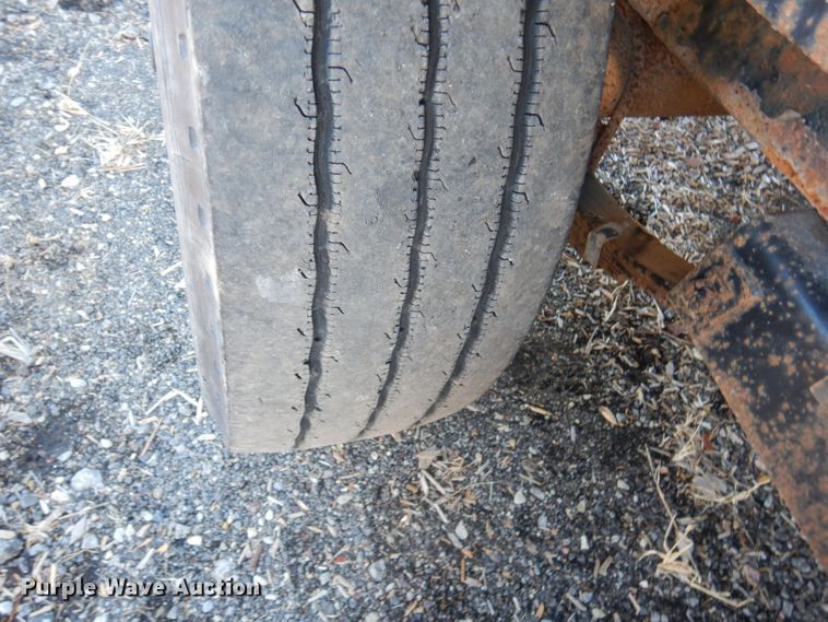 image for item HU9863 2006 Lane LT2020 tilt equipment trailer