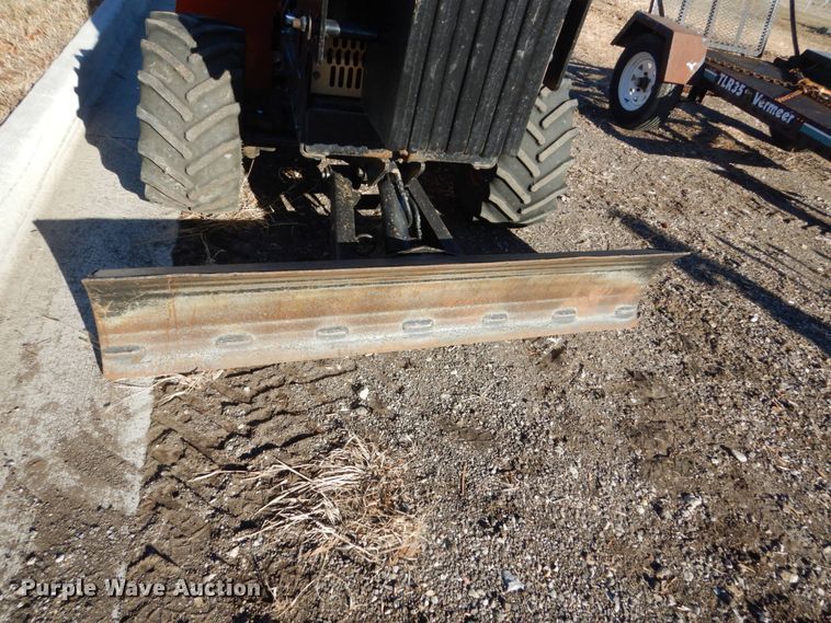 image for item HU9864 2004 Ditch Witch RT40  trencher