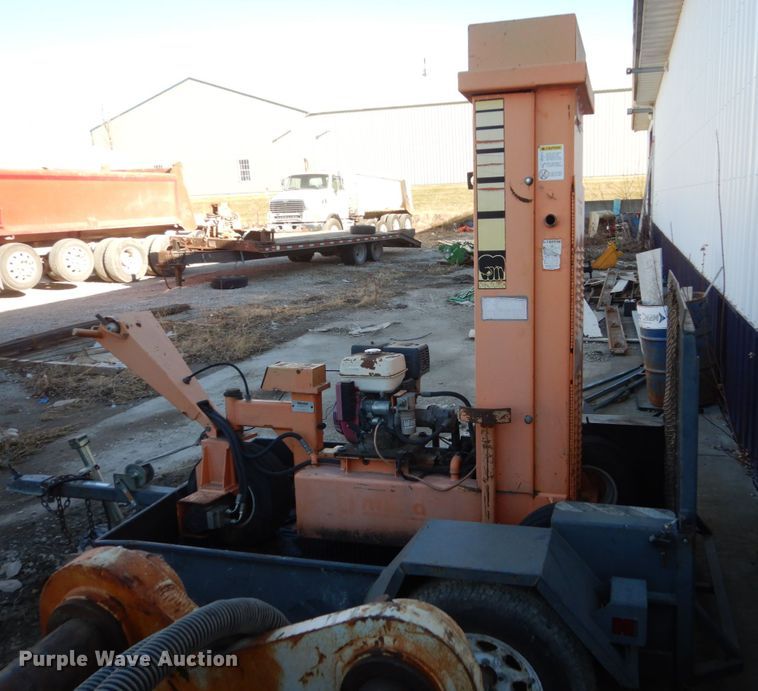 image for item HU9868 Allmand breaker