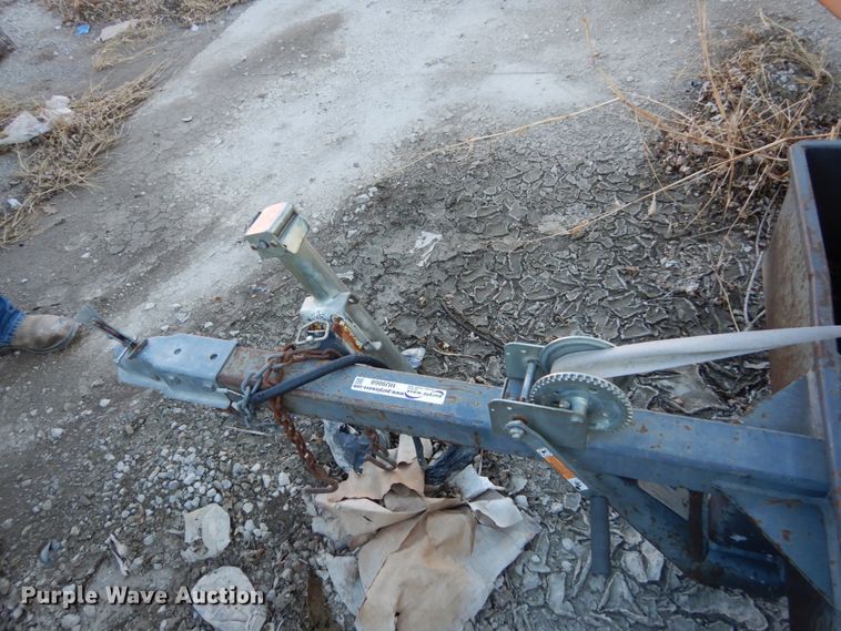 image for item HU9868 Allmand breaker