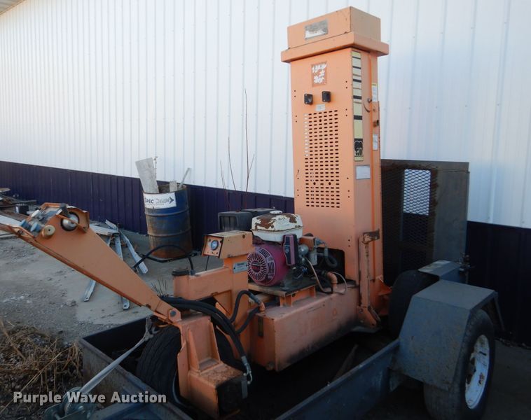 image for item HU9868 Allmand breaker