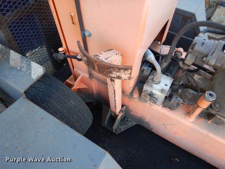 image for item HU9868 Allmand breaker