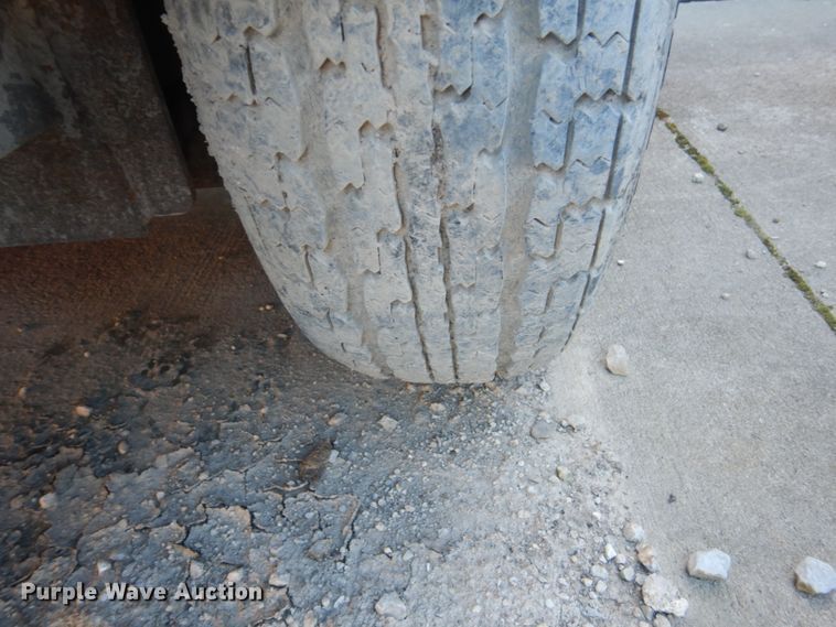 image for item HU9868 Allmand breaker