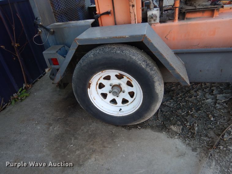 image for item HU9868 Allmand breaker