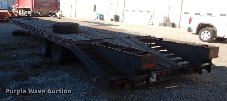 image for item HU9869 1989 Trail King TK18-2800 equipment trailer