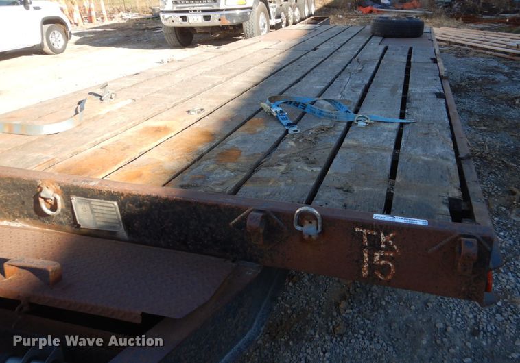 image for item HU9869 1989 Trail King TK18-2800 equipment trailer