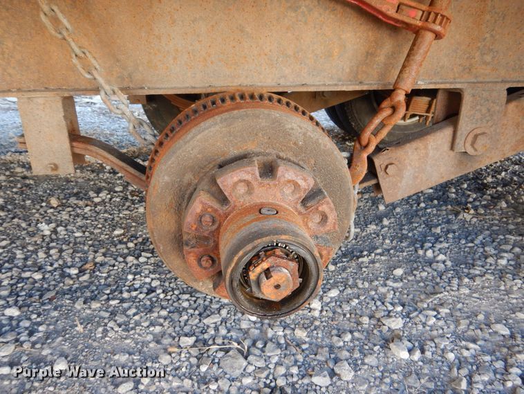 image for item HU9869 1989 Trail King TK18-2800 equipment trailer