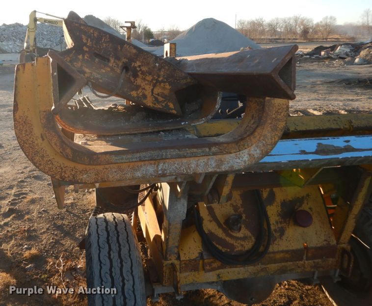 image for item HU9878 Arrow HJ1250473 breaker