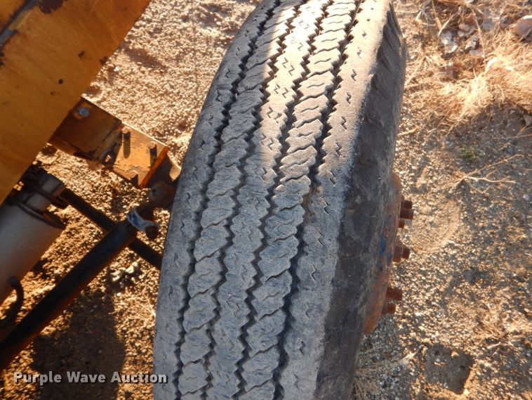 image for item HU9878 Arrow HJ1250473 breaker