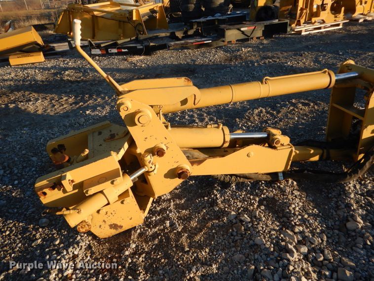 image for item HU9880 1996 Vermeer VP3650 vibratory cable plow