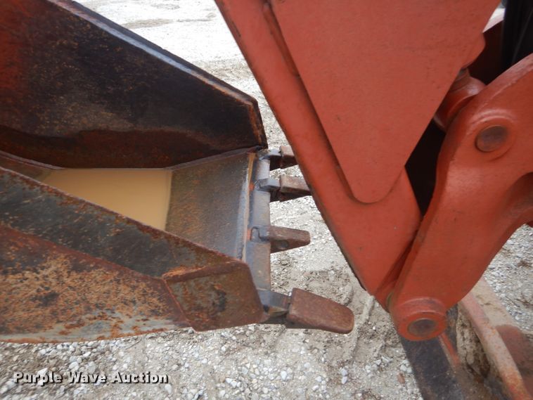 image for item HV9550 1996 Ditch Witch 5110  trencher