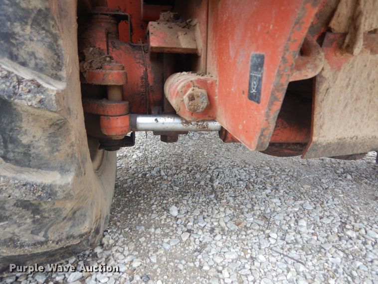 image for item HV9550 1996 Ditch Witch 5110  trencher