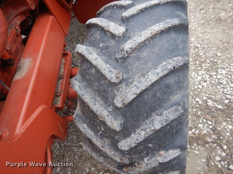 image for item HV9550 1996 Ditch Witch 5110  trencher