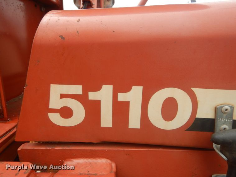image for item HV9550 1996 Ditch Witch 5110  trencher