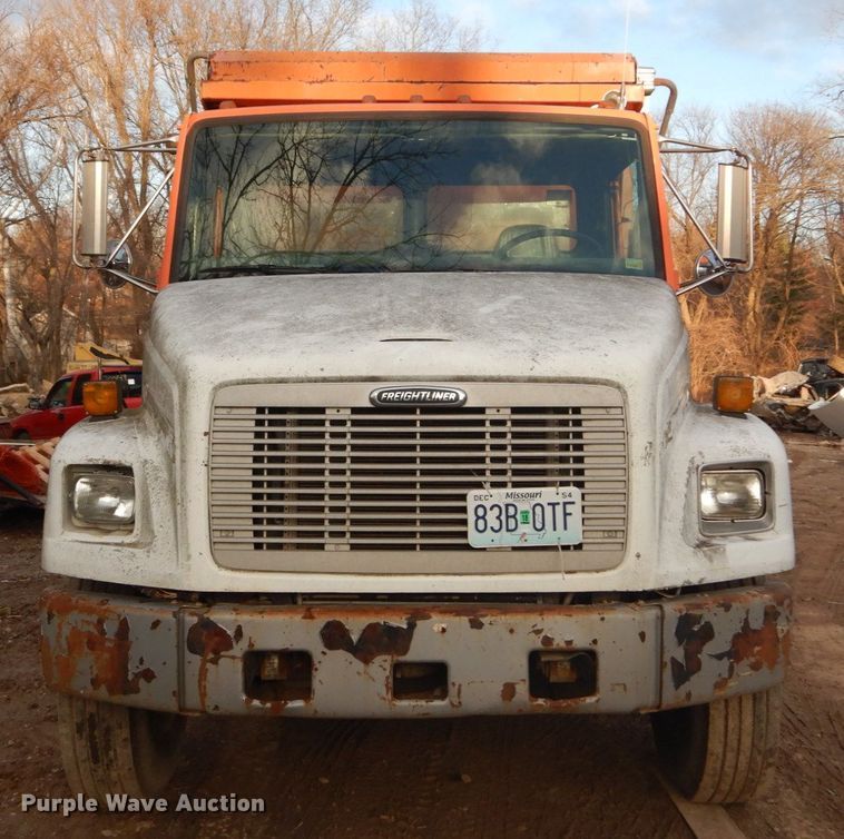 image for item HV9554 1997 Freightliner FL80  dump truck