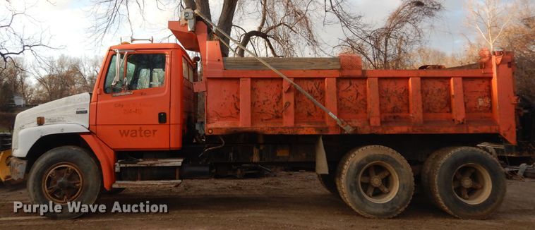 image for item HV9554 1997 Freightliner FL80  dump truck