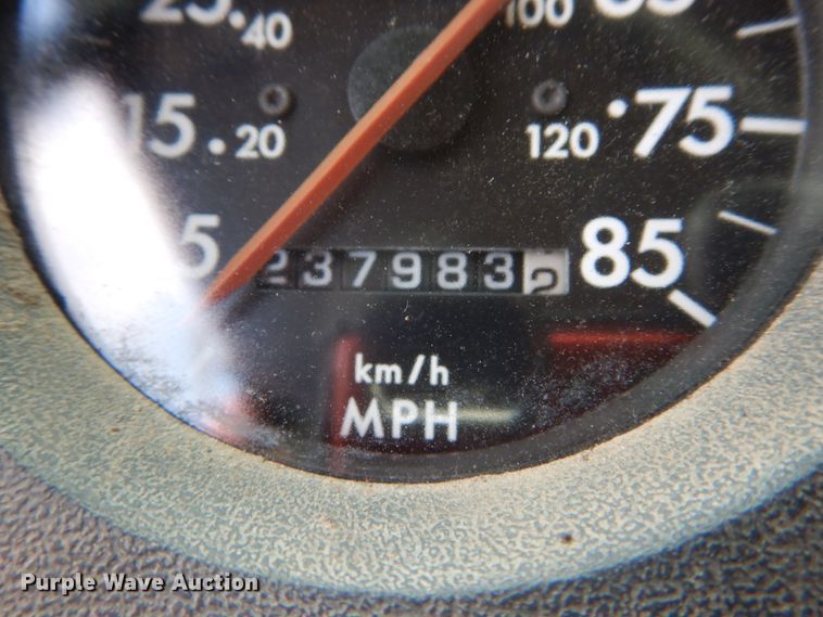 image for item HV9554 1997 Freightliner FL80  dump truck