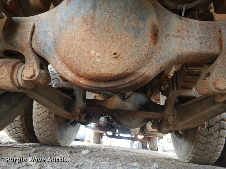 image for item HV9554 1997 Freightliner FL80  dump truck