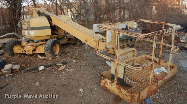 image for item HV9556 1998 Grove MZ46CXT  boom lift