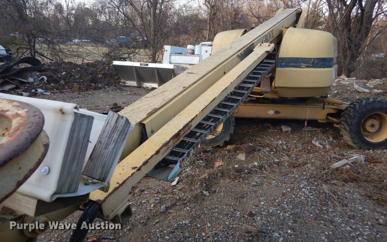 image for item HV9556 1998 Grove MZ46CXT  boom lift