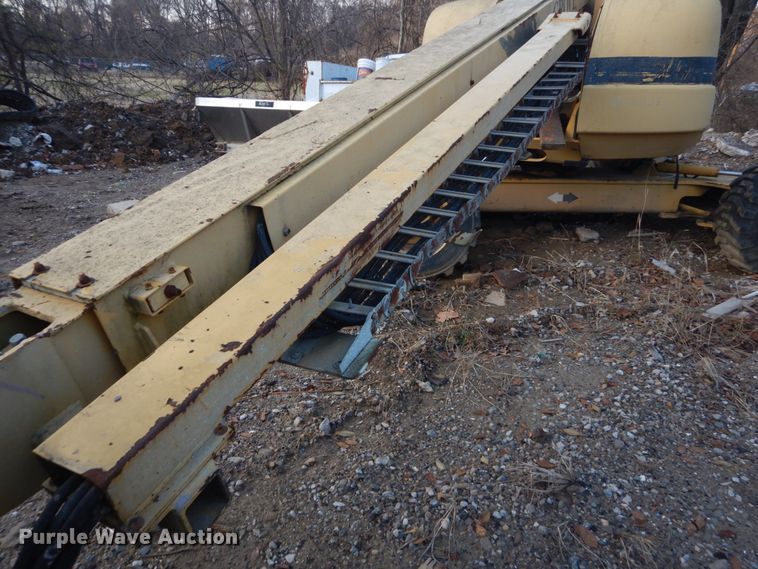 image for item HV9556 1998 Grove MZ46CXT  boom lift