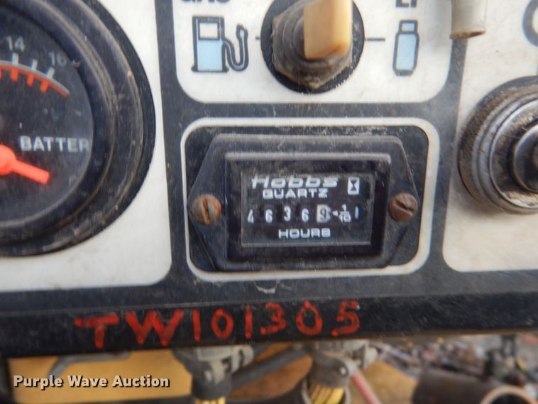 image for item HV9556 1998 Grove MZ46CXT  boom lift