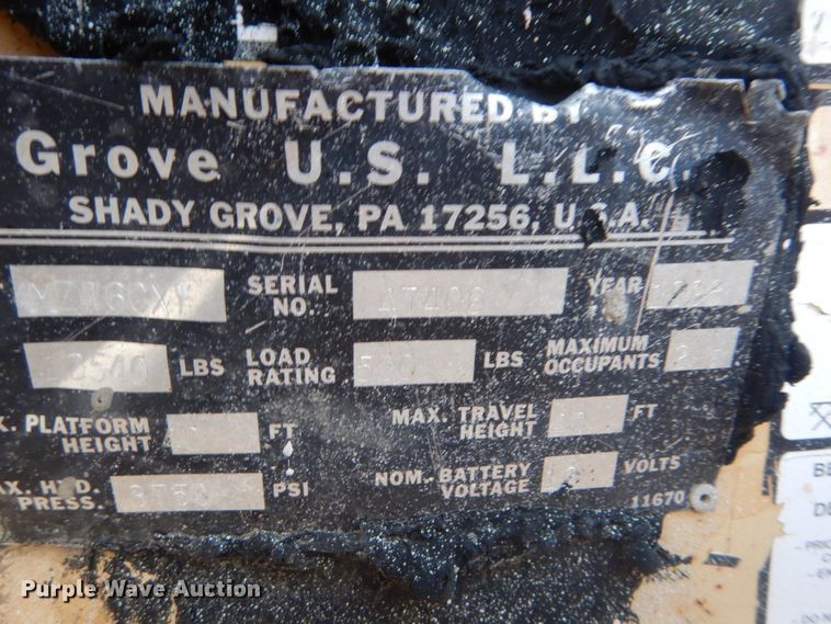 image for item HV9556 1998 Grove MZ46CXT  boom lift