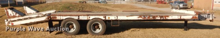 image for item HW9140 2001 Holden equipment trailer