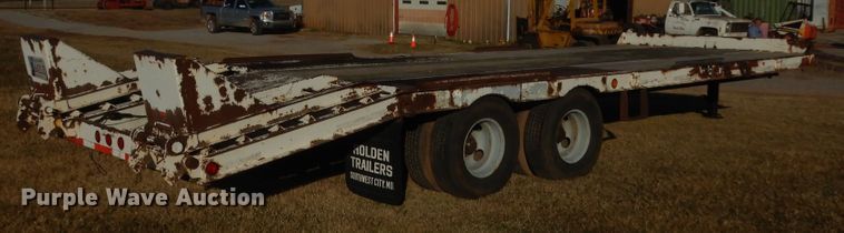 image for item HW9140 2001 Holden equipment trailer