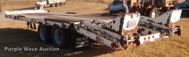 image for item HW9140 2001 Holden equipment trailer