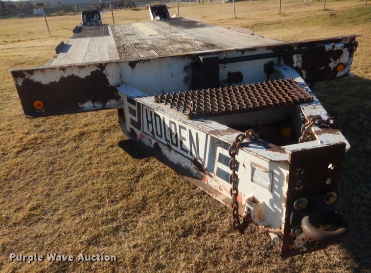 image for item HW9140 2001 Holden equipment trailer